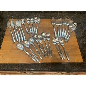 International Stainless - LUCERNE - 27-Piece Flatware Set